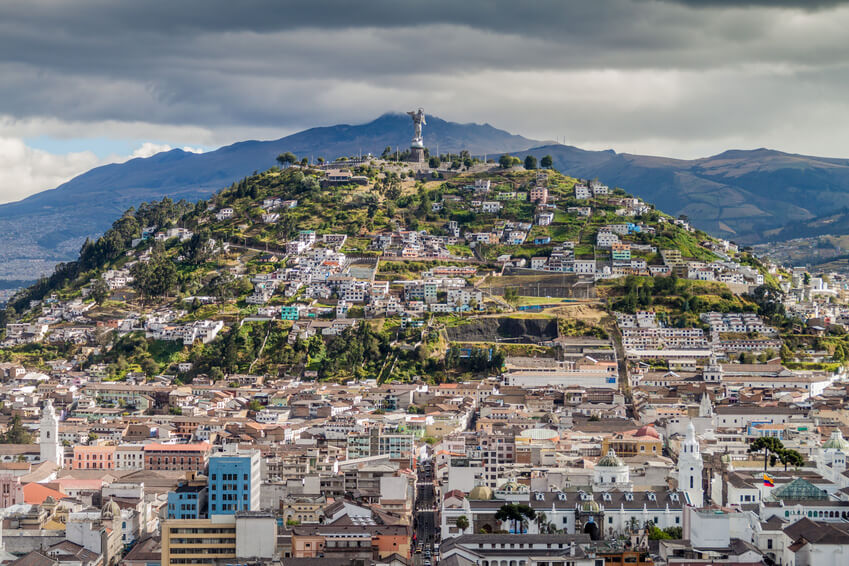 El panecillo en Quito, Ecuador